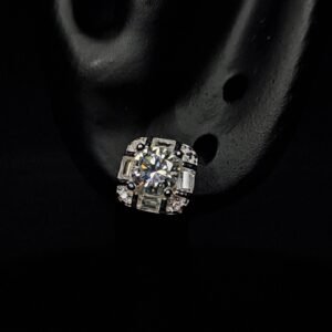 Aro cuadrado de moissanita con circones en plata 925