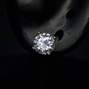 Aro de moissanita en plata 925