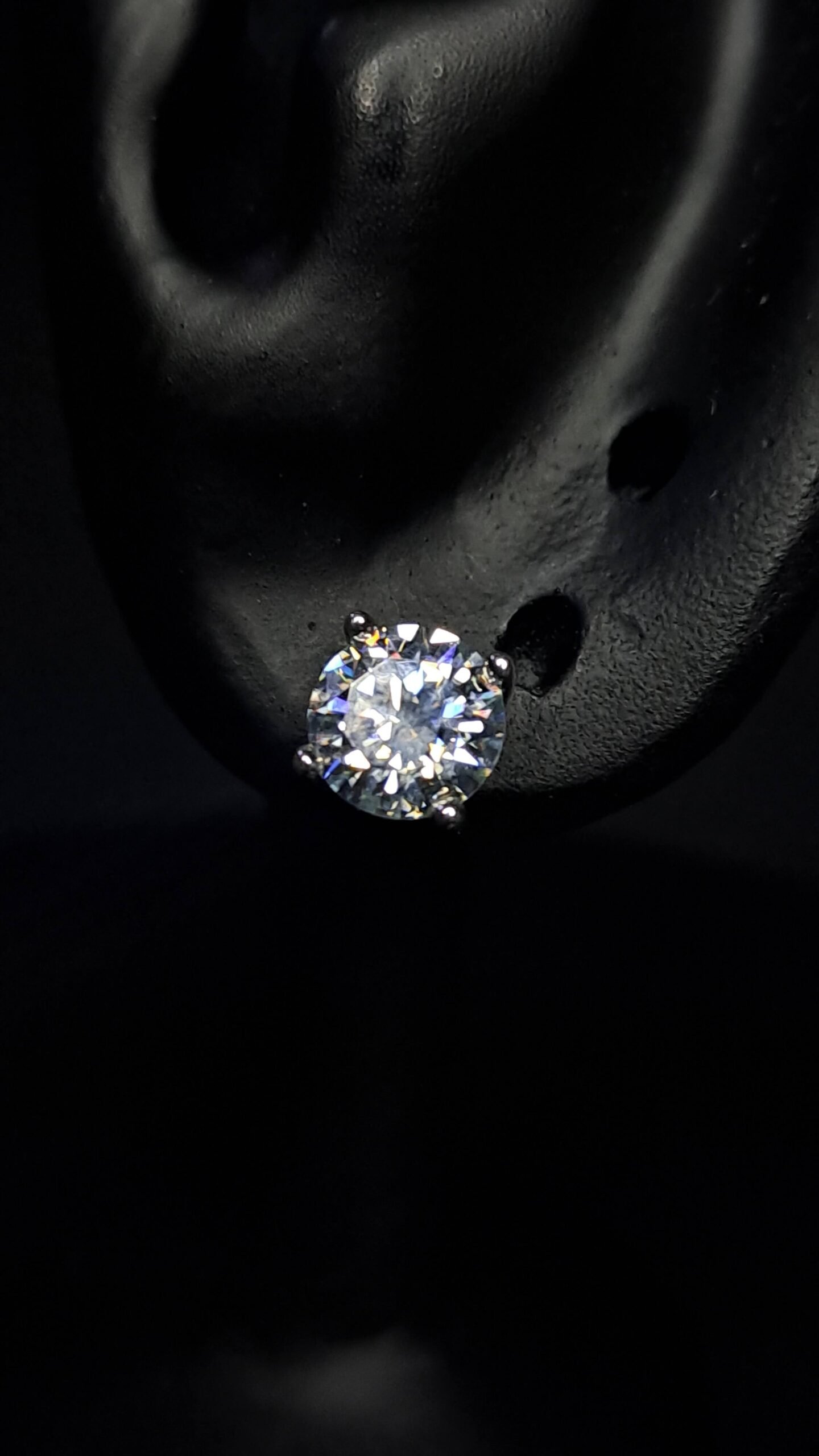 Aro de moissanita en plata 925